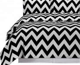 black and white bed sheets