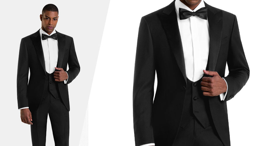 Do you wear a belt with a clearance tuxedo