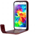 Samsung Galaxy S5 with case