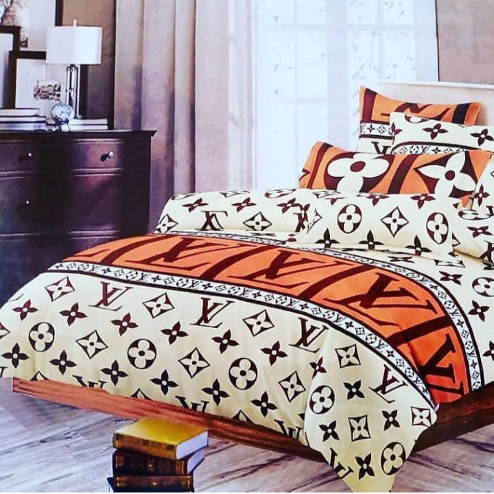 HOT Louis Vuitton Designer Bedding Set Flower Stripe