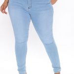 FashionNova Curve Plus Size Light Blue Wash High Rise Jeans
