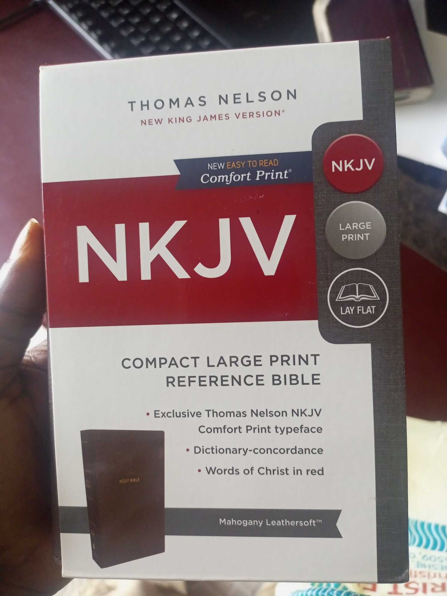 NKJV Compact Large Print Reference Bible