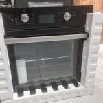 Kitchen Gas Cooker With Oven and Extractor