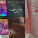 Revolution Skincare 15% Niacinamide Blemish & Pore Refining Serum